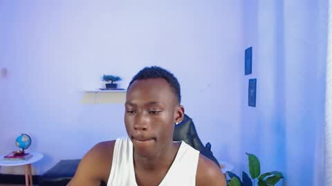 Alexandro online show from April 2026 04:15:02 PM