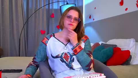Snapshot of alexaavery chatting on June 2026 06:15:02 AM AlexaAvery online show from June 2026 06:15:02 AM