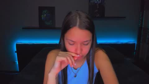 angel online show from November 2025 12:42:02 AM