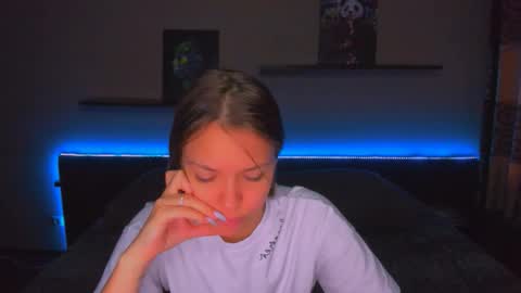 angel online show from February 2026 01:22:02 AM