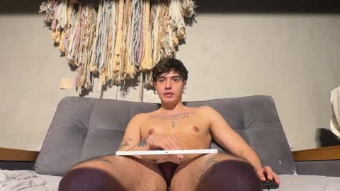 Alex  Dani online show from January 2025 08:44:02 AM