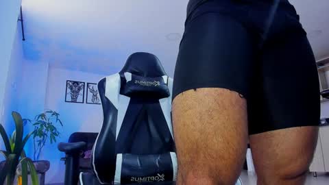 Snapshot of alexander_collin_ chatting on January 2025 01:03:01 PM Alex Collin online show from January 2025 01:03:01 PM