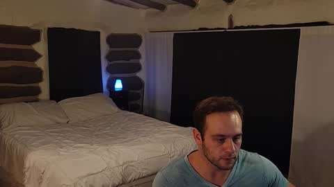 alexanderthemid online show from November 2025 03:26:02 AM