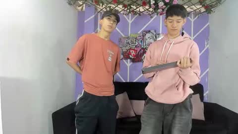 chicos hot online show from March 2026 01:36:01 PM