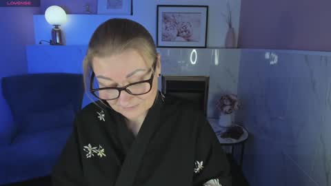 Alexandra online show from January 2025 04:37:02 PM