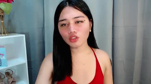 Andrea online show from April 2026 09:44:01 AM