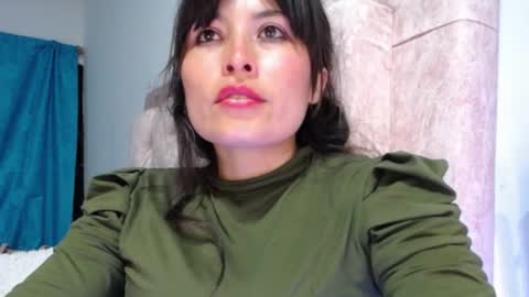 alexandrasaen online show from January 2026 01:52:02 AM