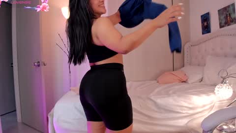 lexandra  online show from December 2024 09:19:01 PM