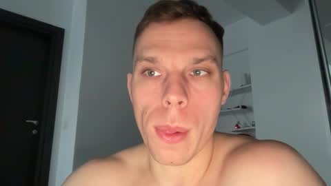 alexfit96 online show from January 2026 02:43:01 PM