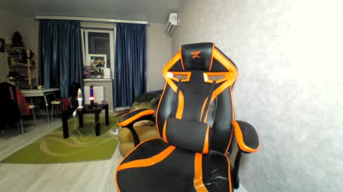 Alex online show from January 2025 04:04:01 PM