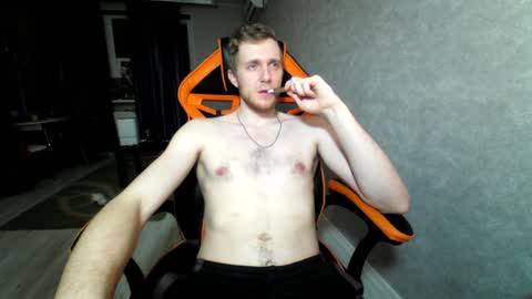 Alex online show from February 2025 09:13:01 PM