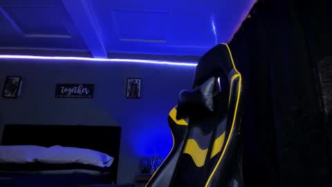 Snapshot of alexgiraldo__ chatting on November 2025 01:06:02 PM alexgiraldo__ online show from November 2025 01:06:02 PM