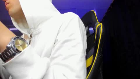 Snapshot of alexgiraldo__ chatting on November 2025 06:57:02 AM alexgiraldo__ online show from November 2025 06:57:02 AM