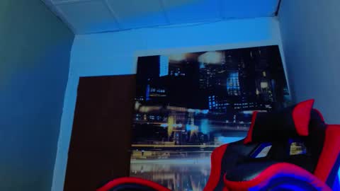 Snapshot of alexgiraldo__ chatting on March 2026 12:16:02 PM alexgiraldo__ online show from March 2026 12:16:02 PM