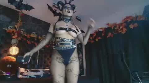 Alex online show from October 2025 06:42:01 PM