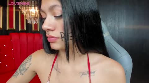 Snapshot of alexiacooperr chatting on December 2024 09:17:02 AM Alexiaa Online 1430 to 2100 GMT-5 online show from December 2024 09:17:02 AM