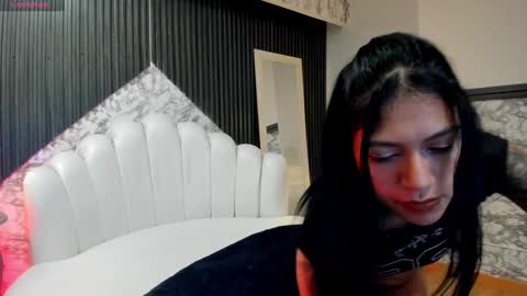 Snapshot of alexiacooperr chatting on January 2025 03:15:01 AM Alexiaa Online 1430 to 2100 GMT-5 online show from January 2025 03:15:01 AM