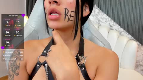 Snapshot of alexiacooperr chatting on January 2025 09:47:01 AM Alexiaa Online 1430 to 2100 GMT-5 online show from January 2025 09:47:01 AM