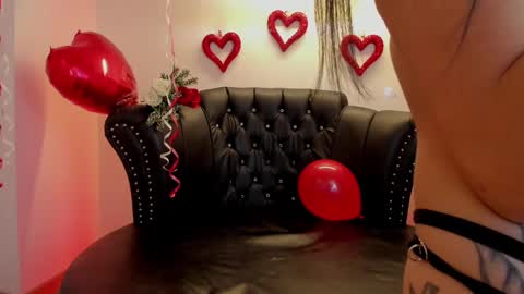 Snapshot of alexiacooperr chatting on February 2025 03:18:02 AM Alexiaa Online 1430 to 2100 GMT-5 online show from February 2025 03:18:02 AM