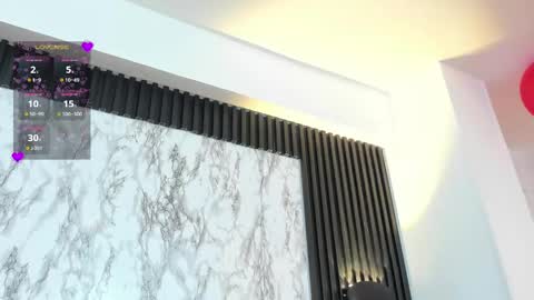 Snapshot of alexiacooperr chatting on February 2025 12:21:01 PM Alexiaa Online 1430 to 2100 GMT-5 online show from February 2025 12:21:01 PM