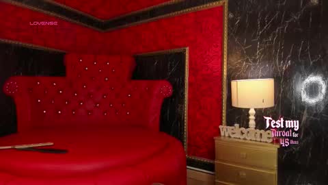 Snapshot of alexiacooperr chatting on October 2025 12:58:01 PM Alexiaa Online 1430 to 2100 GMT-5 online show from October 2025 12:58:01 PM