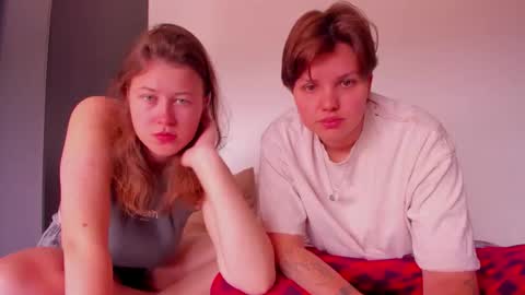 Alexia online show from November 2025 02:27:02 PM