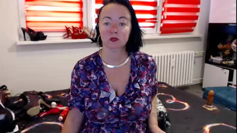 alexie33 online show from July 2026 09:26:02 AM