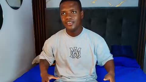 Snapshot of alexis_fernandez chatting on July 2026 09:42:01 PM Alexis Fernandez online show from July 2026 09:42:01 PM