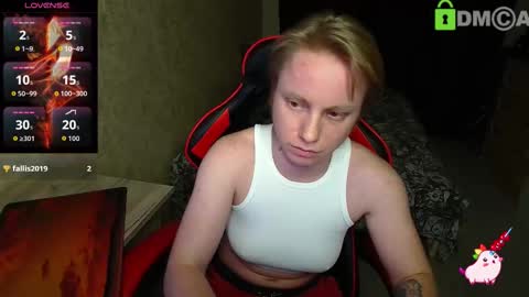 Alexis online show from November 2025 05:11:01 PM