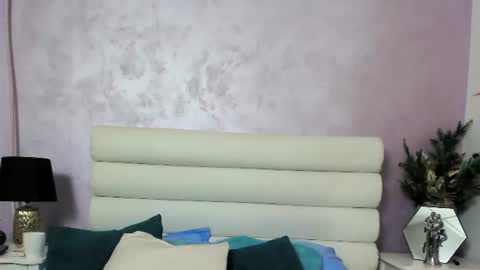 Alexis online show from June 2026 03:40:01 AM