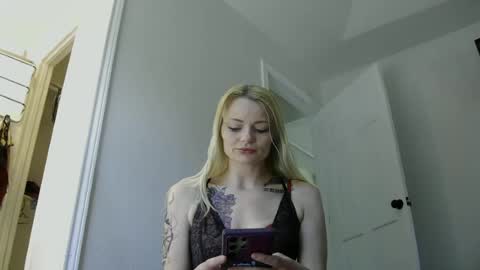 Snapshot of alexisafterdarkx chatting on June 2026 08:33:01 PM alexisafterdarkx online show from June 2026 08:33:01 PM