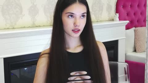alexisdevine online show from June 2026 04:34:01 AM
