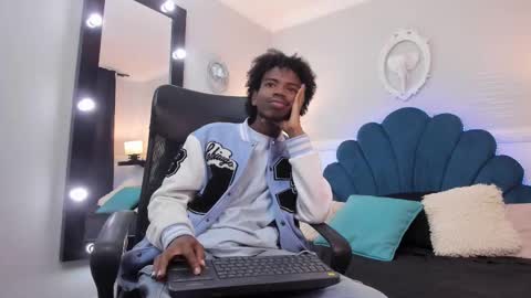 Alex Jaccob online show from October 2025 01:03:02 PM