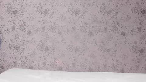 Snapshot of alexlockwood_ chatting on February 2026 05:17:01 AM Alex online show from February 2026 05:17:01 AM