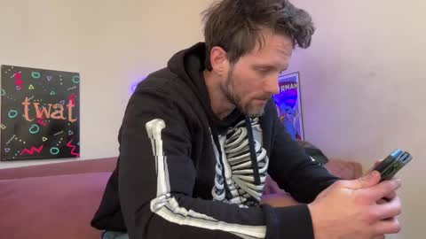 Alex Mann online show from March 2026 06:04:01 PM