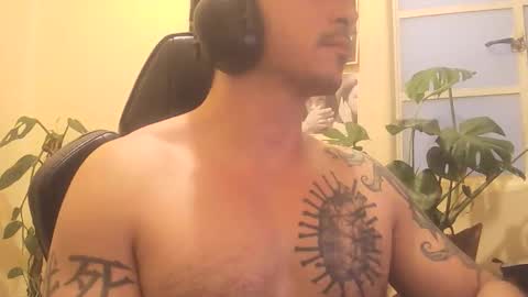 Snapshot of alexopenmind21 chatting on May 2026 01:11:02 AM Alexxx online show from May 2026 01:11:02 AM