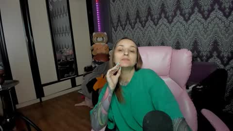 Snapshot of alexracc00n chatting on December 2024 03:15:01 AM Alex online show from December 2024 03:15:01 AM