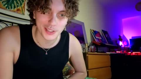 Alex online show from December 2024 10:32:01 PM
