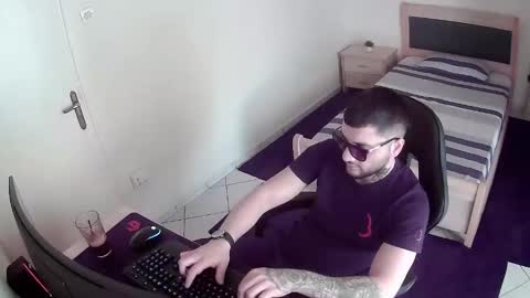Snapshot of alexthepro00 chatting on May 2026 03:18:02 PM alexthepro00 online show from May 2026 03:18:02 PM