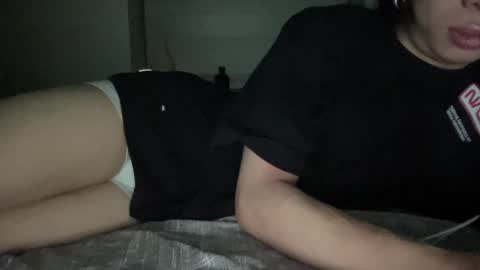 Snapshot of alextran665 chatting on December 2024 02:01:01 AM Your Anime T Girl online show from December 2024 02:01:01 AM