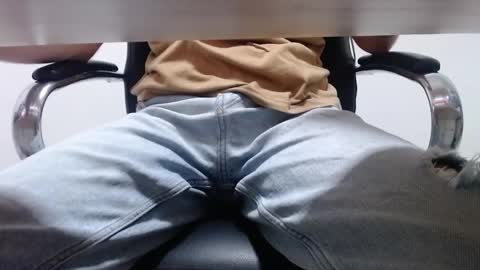 Alex online show from March 2025 08:51:02 AM