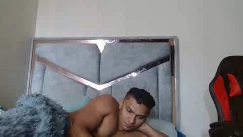 alex y luisa online show from March 2026 02:50:02 PM