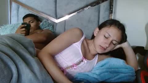 alex y luisa online show from May 2026 03:09:01 PM