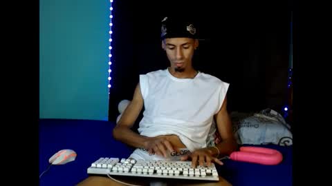Alexx online show from October 2025 03:29:02 AM