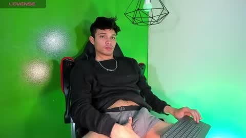 Alex online show from July 2026 12:33:02 PM