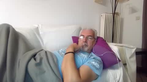 Snapshot of alfatop chatting on October 2025 11:57:01 PM I wanna cum online show from October 2025 11:57:01 PM