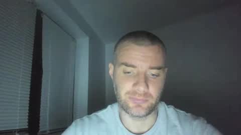 alfiesolomons87 online show from December 2024 08:01:02 PM