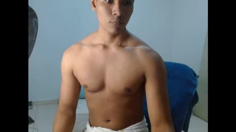 alfred_cantillo online show from September 2025 11:53:02 PM