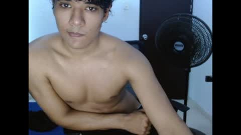 Snapshot of alfred_cantillo chatting on June 2026 06:42:02 PM alfred_cantillo online show from June 2026 06:42:02 PM