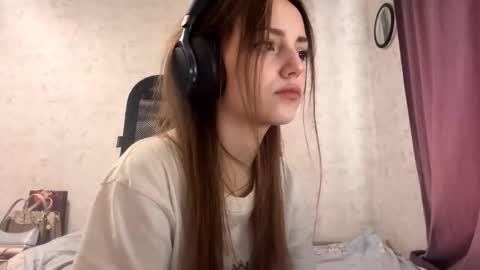 Snapshot of alfrediamordino chatting on October 2025 08:25:01 AM Alice online show from October 2025 08:25:01 AM